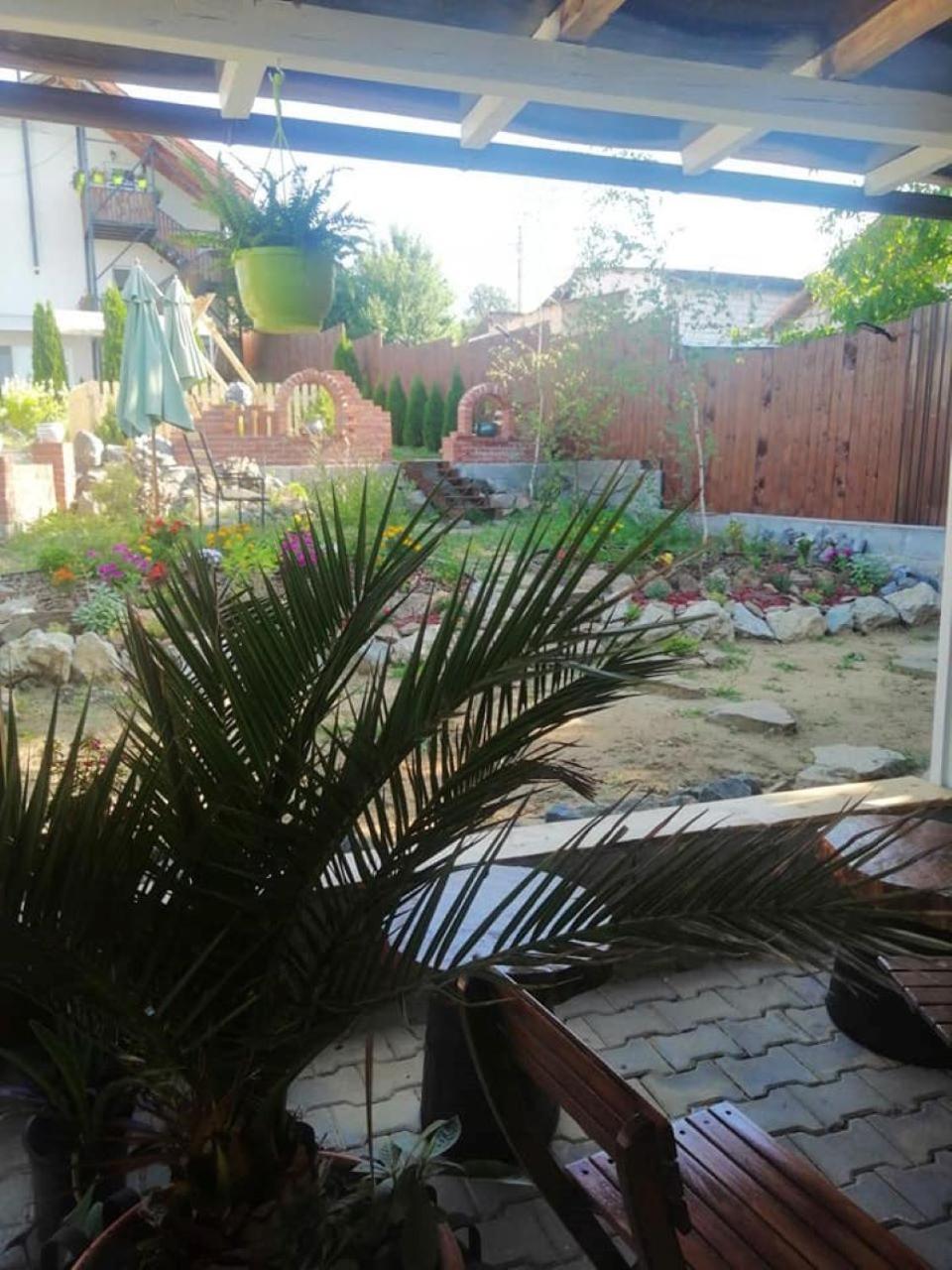 Collias Otel Horezu Dış mekan fotoğraf