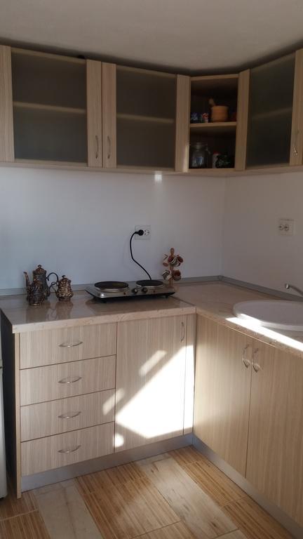 Collias Otel Horezu Dış mekan fotoğraf